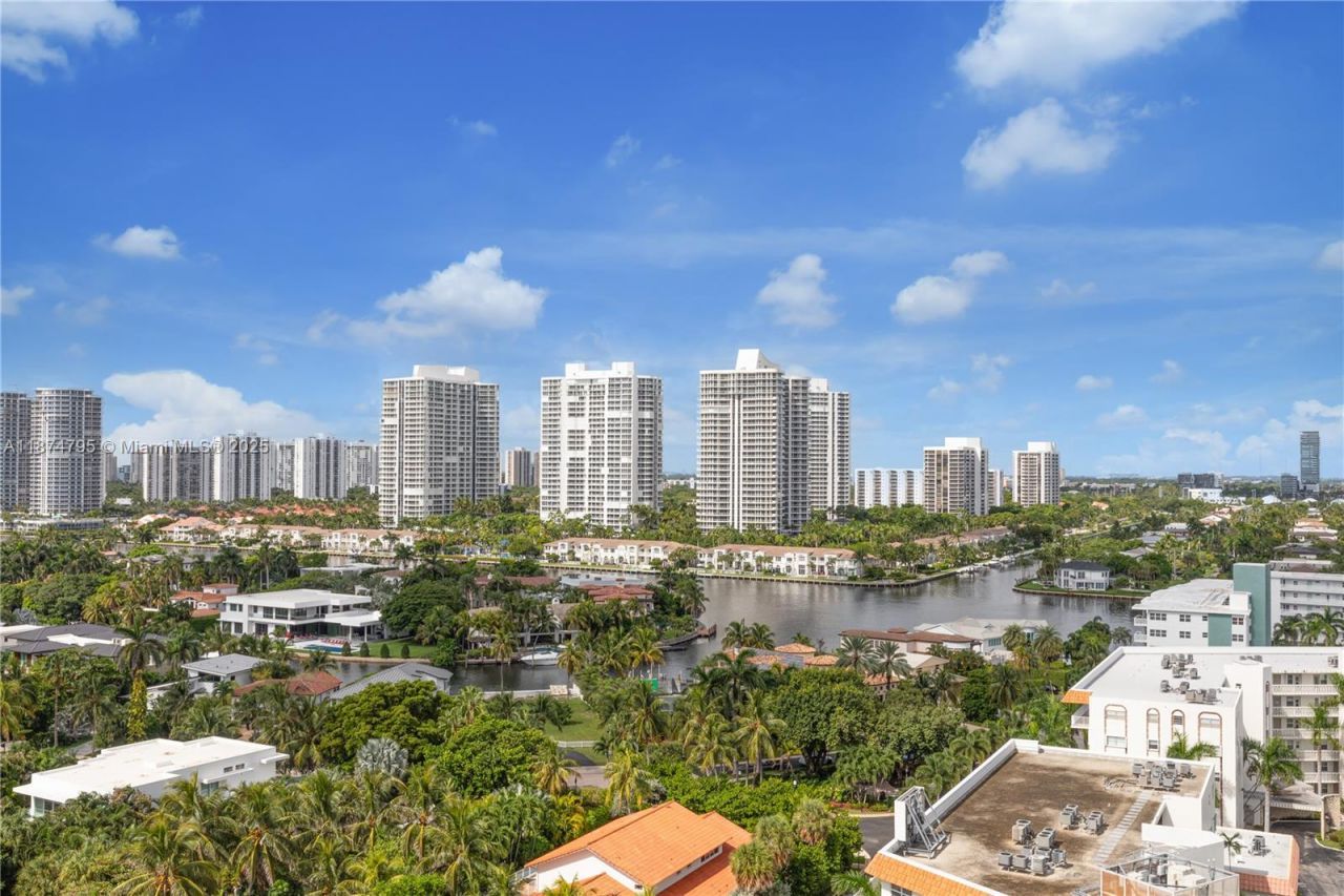 3180 S Ocean Dr, Unit 1517, Hallandale Beach, FL 33009 Photo