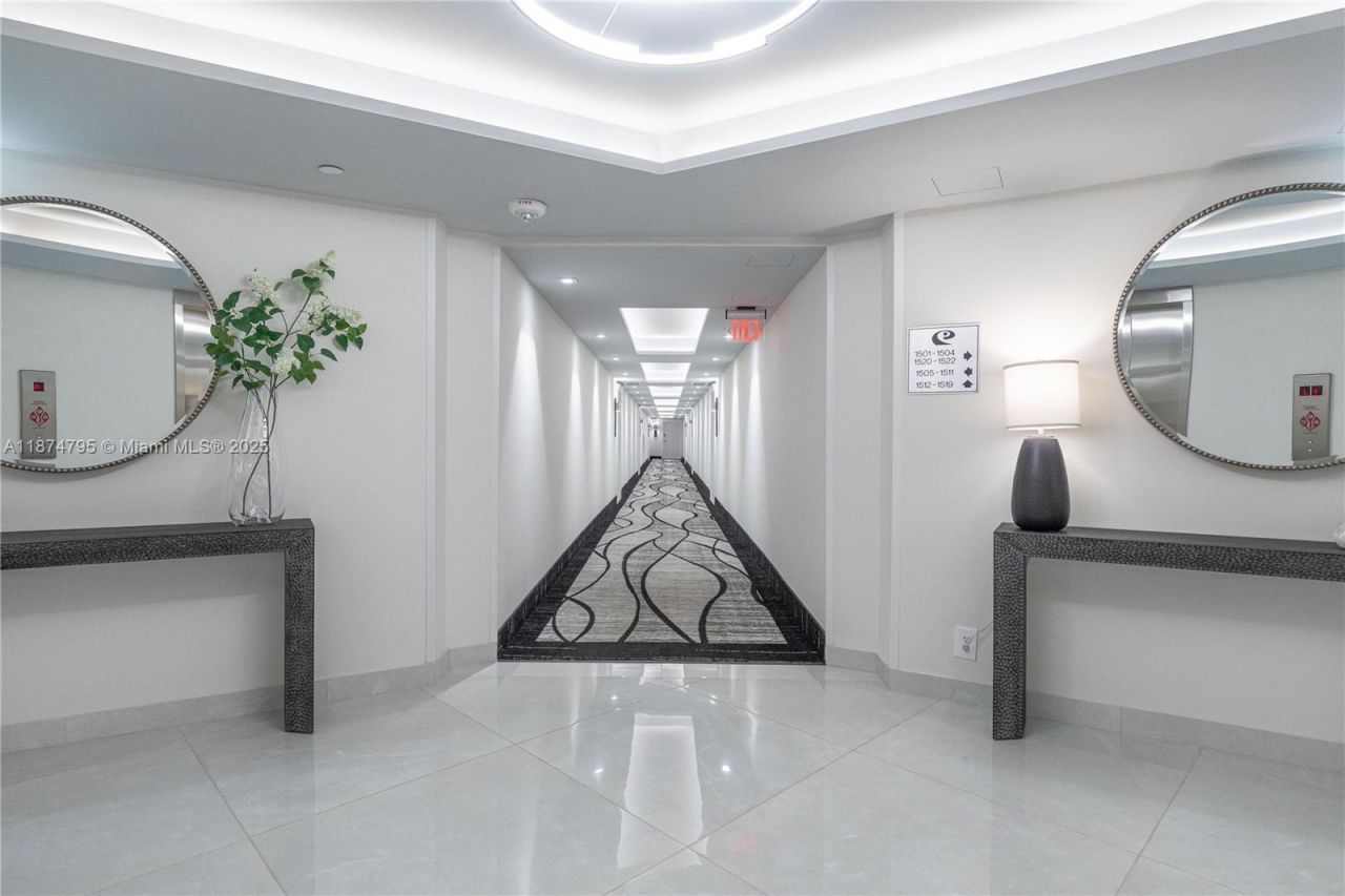 3180 S Ocean Dr, Unit 1517, Hallandale Beach, FL 33009 Photo