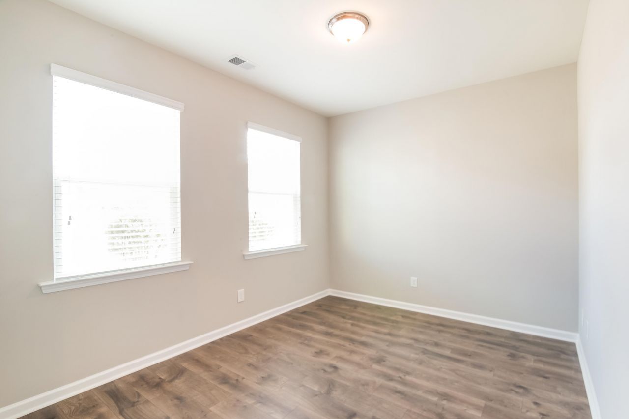 144 Blackwater Way Photo 6