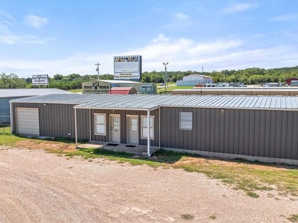 1497 W Highway 67, Unit E, Glen Rose, TX 76043