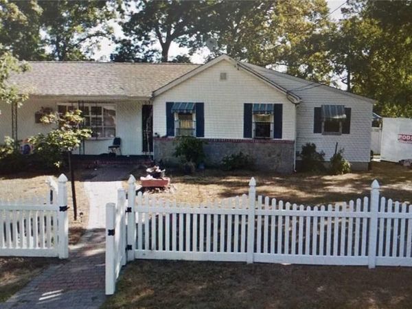 7 Ash Place, Wyandanch, NY 11798