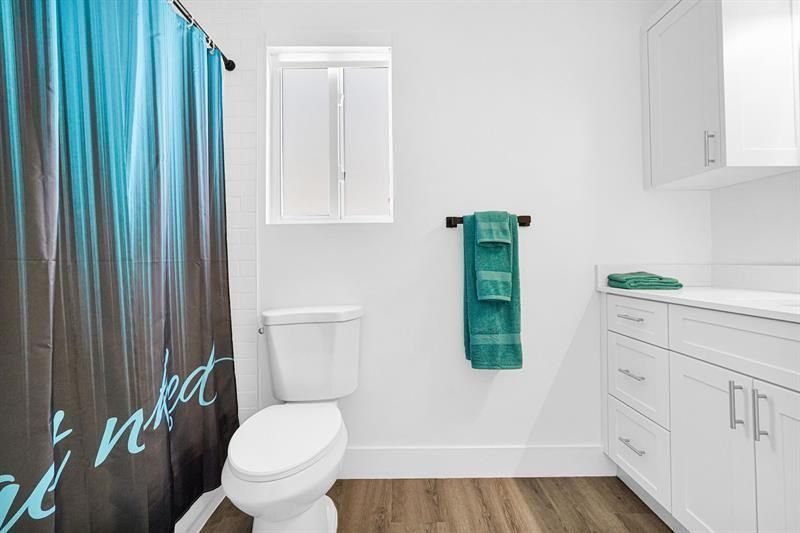 725 81st Street, Miami Beach, FL 33141 Photo