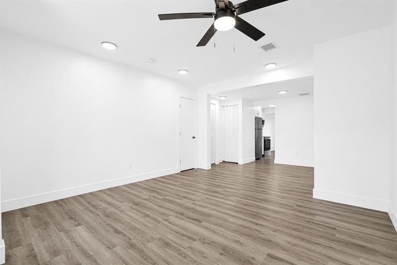 725 81st Street, Miami Beach, FL 33141 Photo