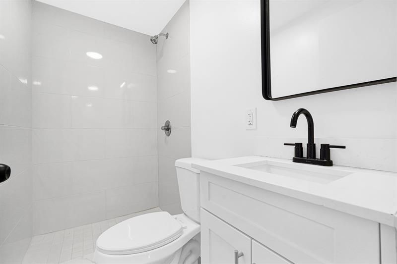 725 81st Street, Miami Beach, FL 33141 Photo