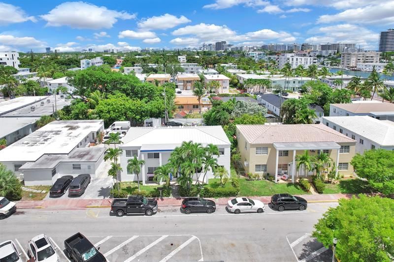 725 81st Street, Miami Beach, FL 33141 Photo