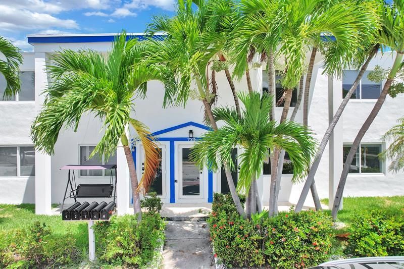 725 81st Street, Miami Beach, FL 33141 Photo