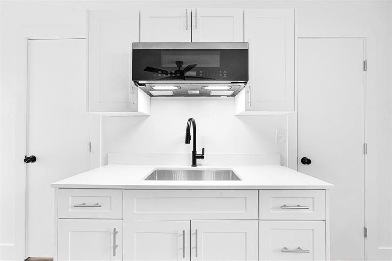 725 81st Street, Miami Beach, FL 33141 Photo