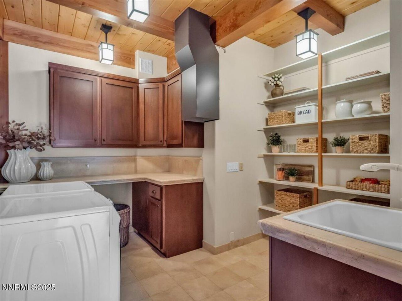 123 Five Creek Road, Gardnerville, NV 89460 Photo