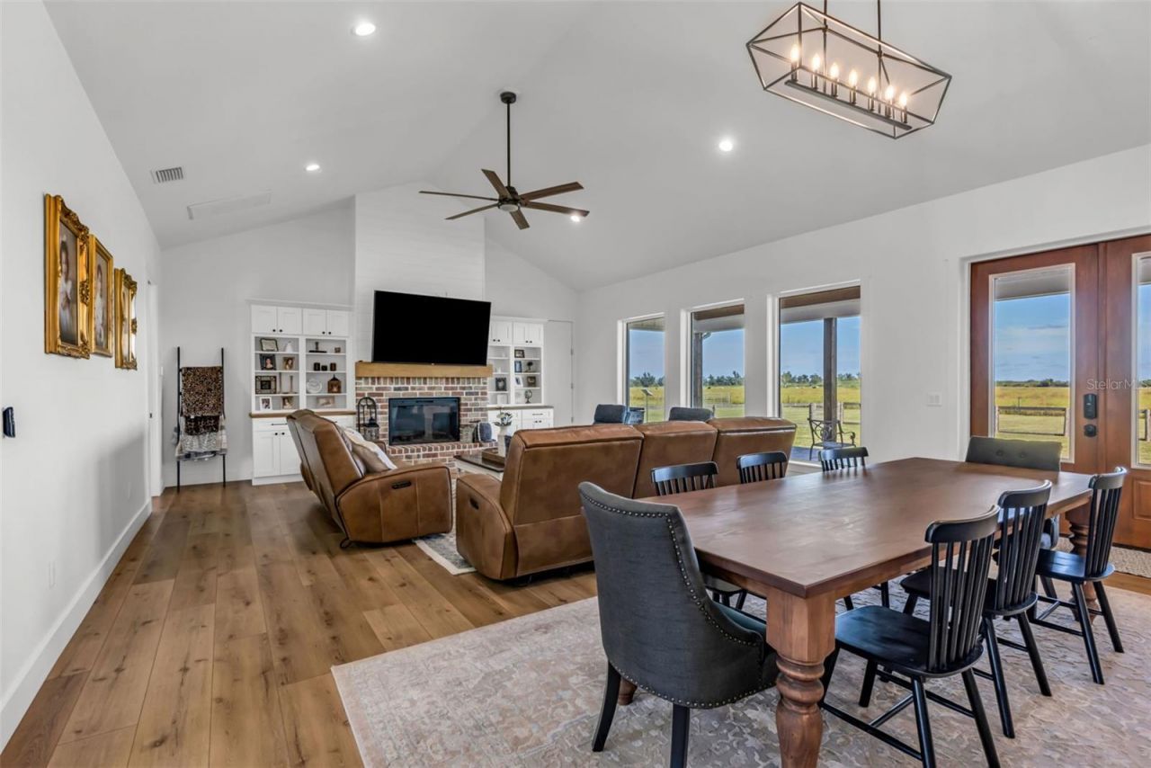 10542 SE Mehl Avenue, Arcadia, FL 34266 Photo