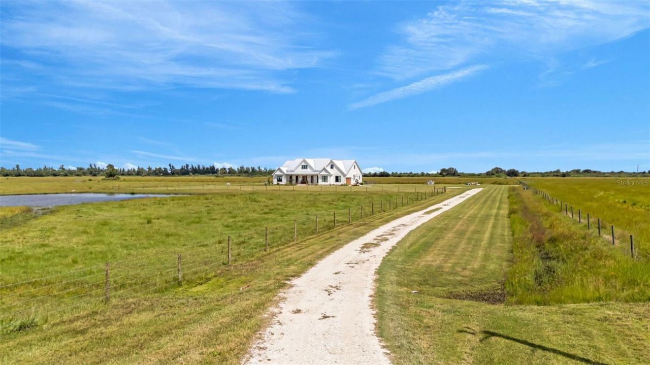 10542 SE Mehl Avenue, Arcadia, FL 34266 Photo