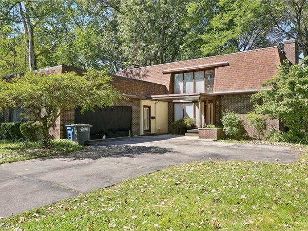 3205 Talmadge Road, Toledo, OH 43606