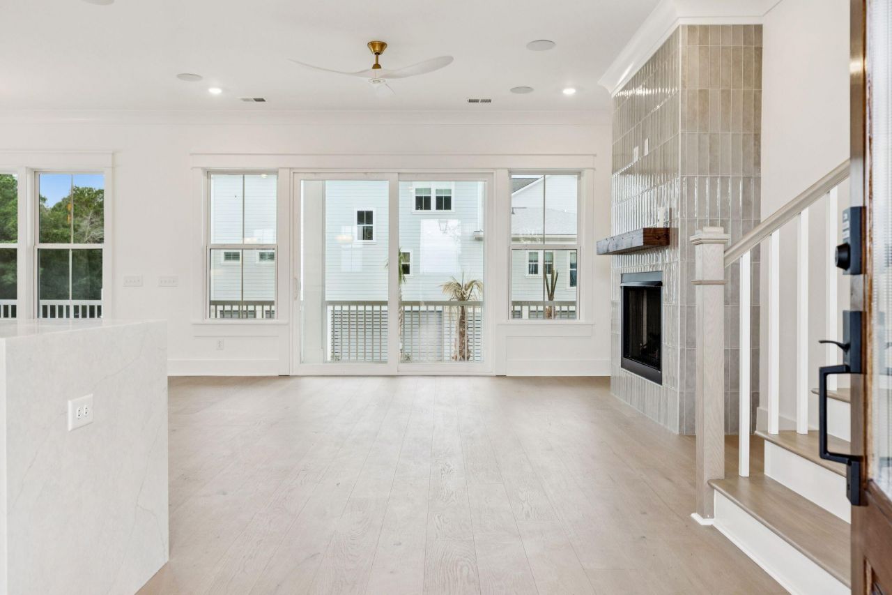 3904 Seafood Road Photo 22