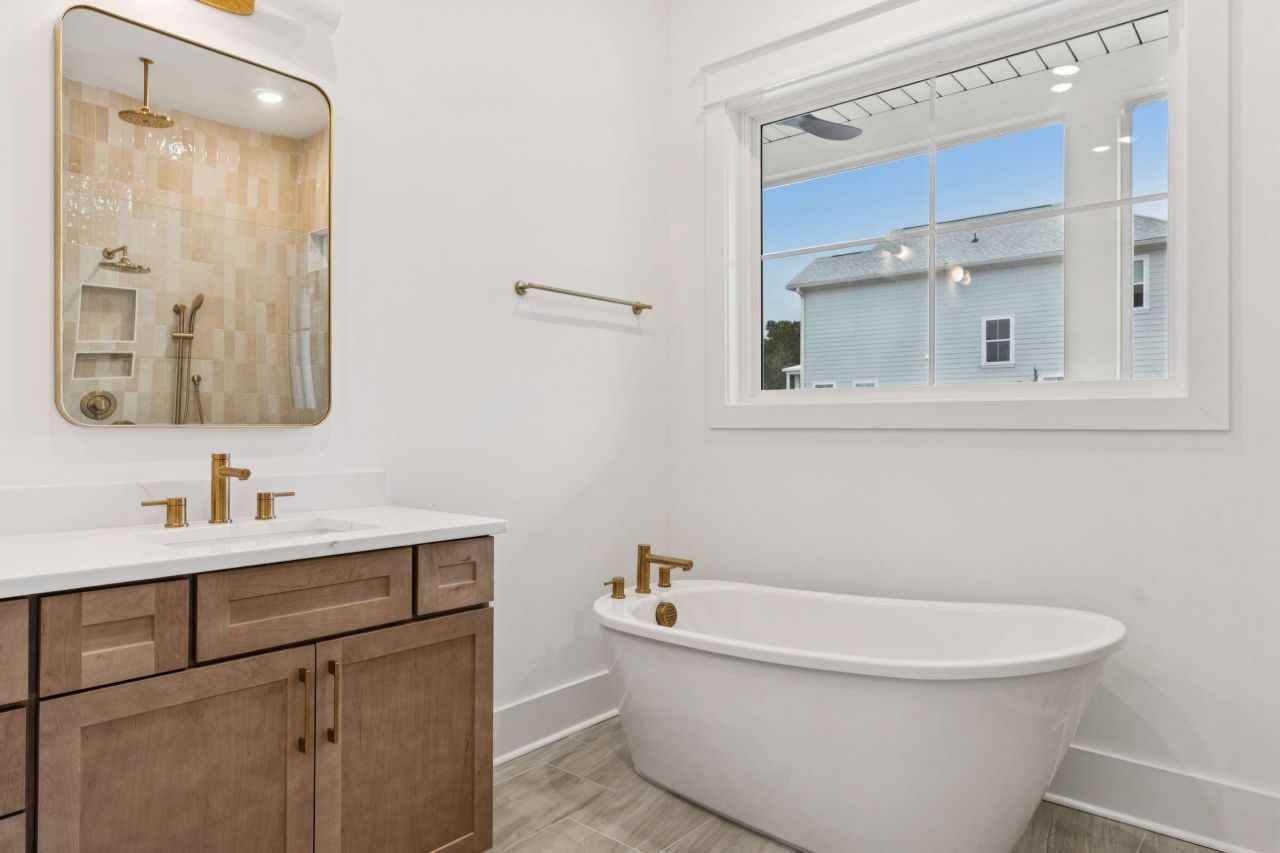 3904 Seafood Road Photo 45