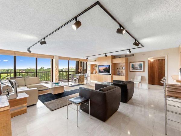 2480 Presidential Way, Unit 603, West Palm Beach, FL 33401