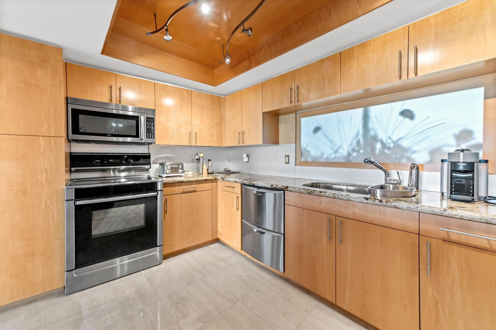 2480 Presidential Way, Unit 603, West Palm Beach, FL 33401 Photo