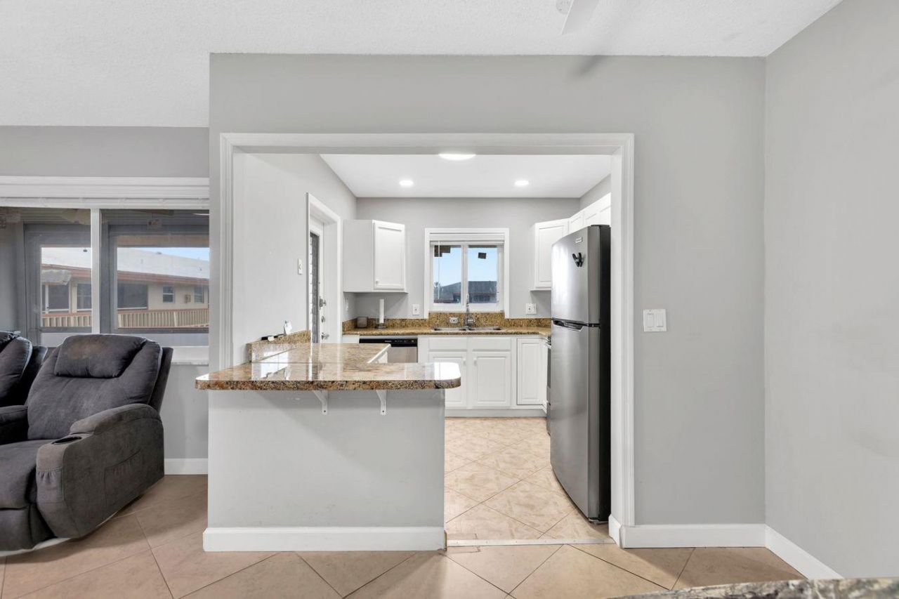 5300 Washington Street, Unit D308, Hollywood, FL 33021 Photo