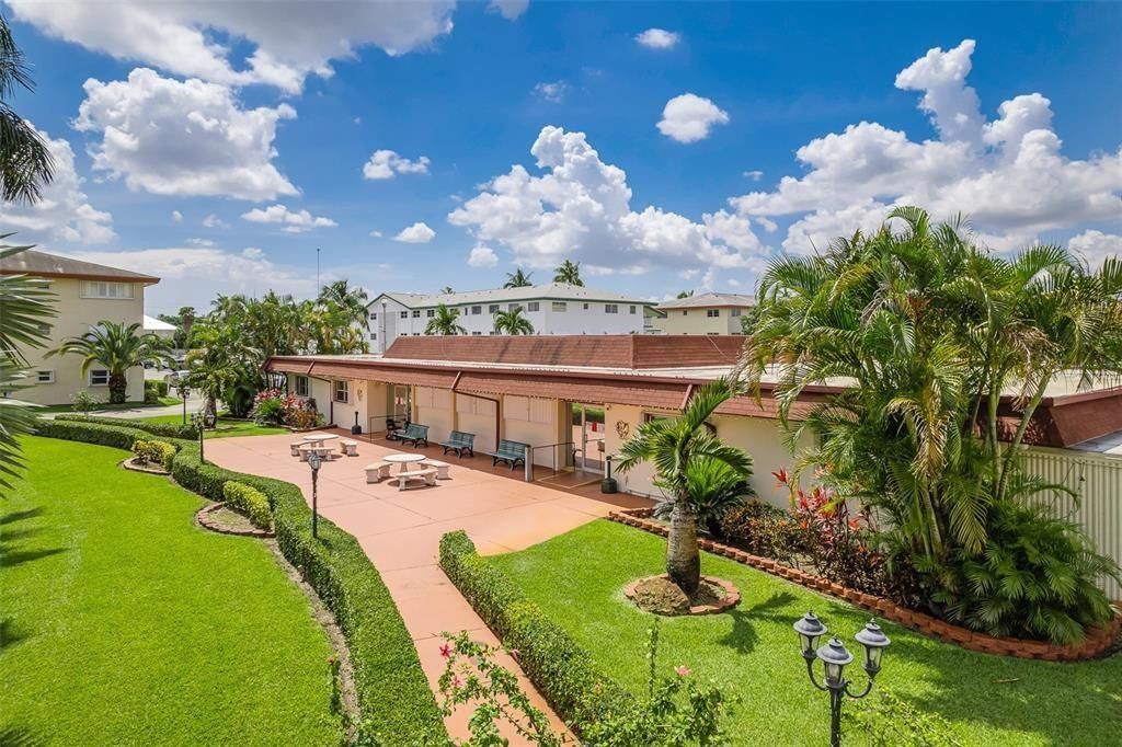 5300 Washington Street, Unit D308, Hollywood, FL 33021 Photo