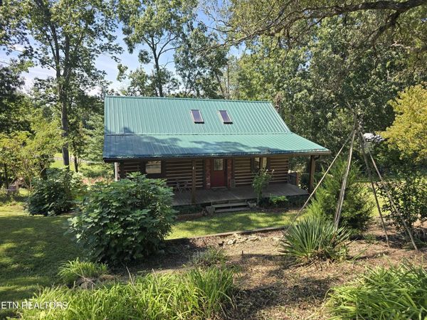 135 Osborne Lane, Harrogate, TN 37752