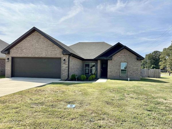 4701 Edgemont, Jonesboro, AR 72405