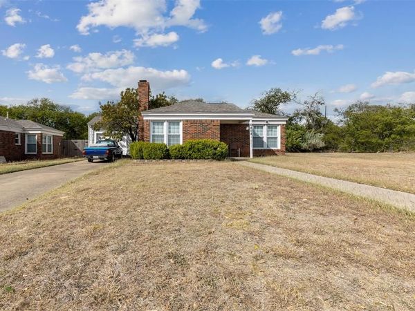6408 Camp Bowie Boulevard, Fort Worth, TX 76116