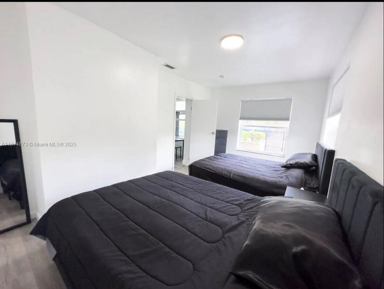 1101 NW 30th St, Miami, FL 33127 Photo