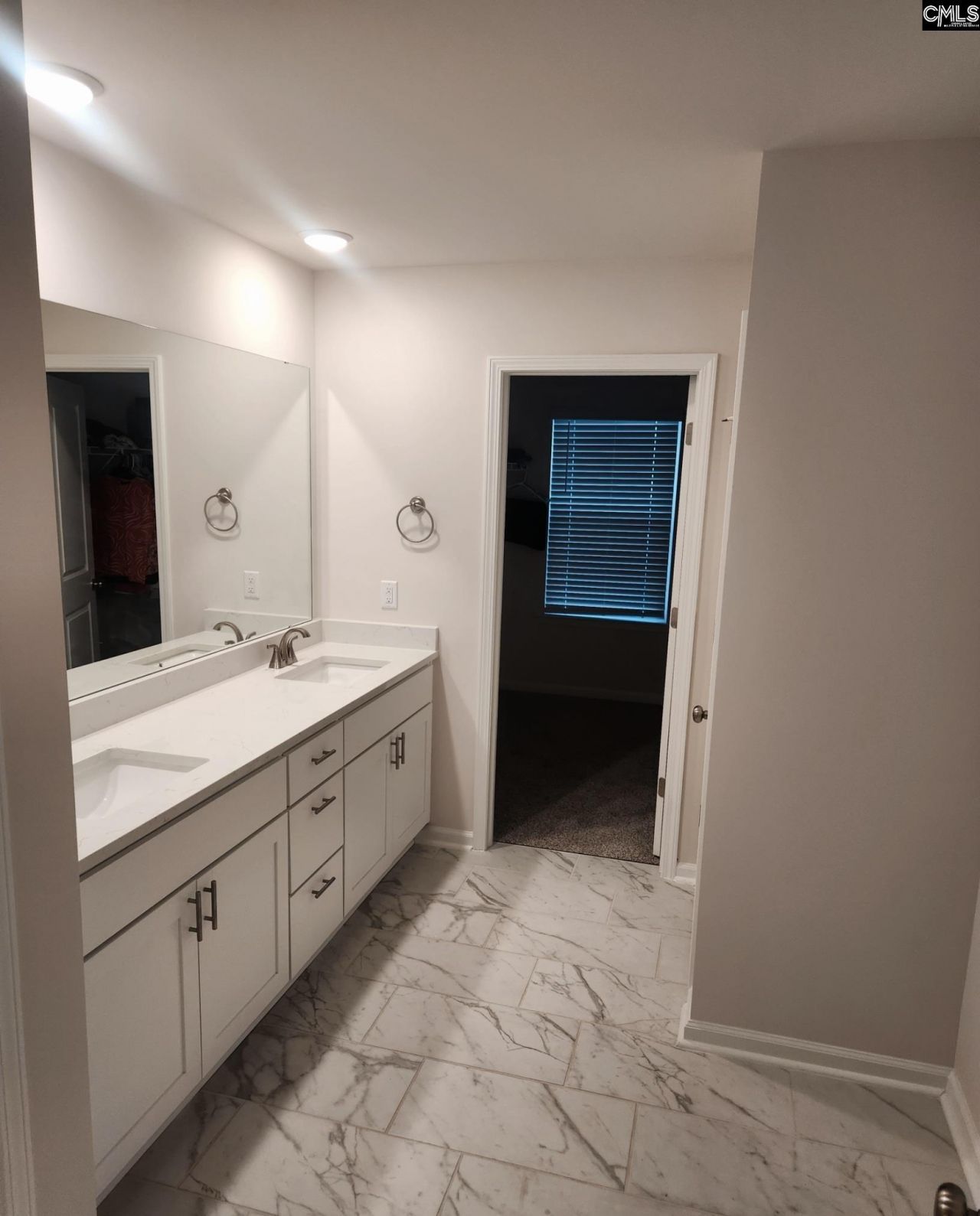 346 Aberlour Drive Photo 6