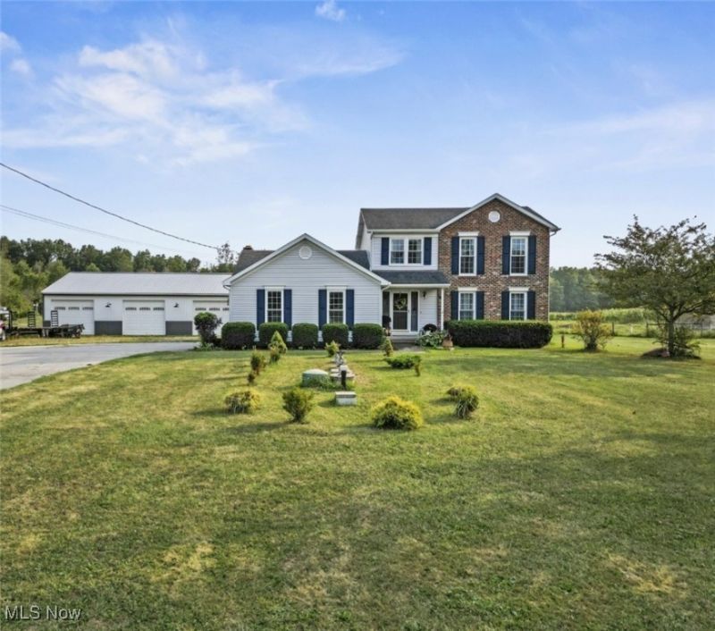 13835 N Palmyra Road, North Jackson, OH 44451 Main Photo