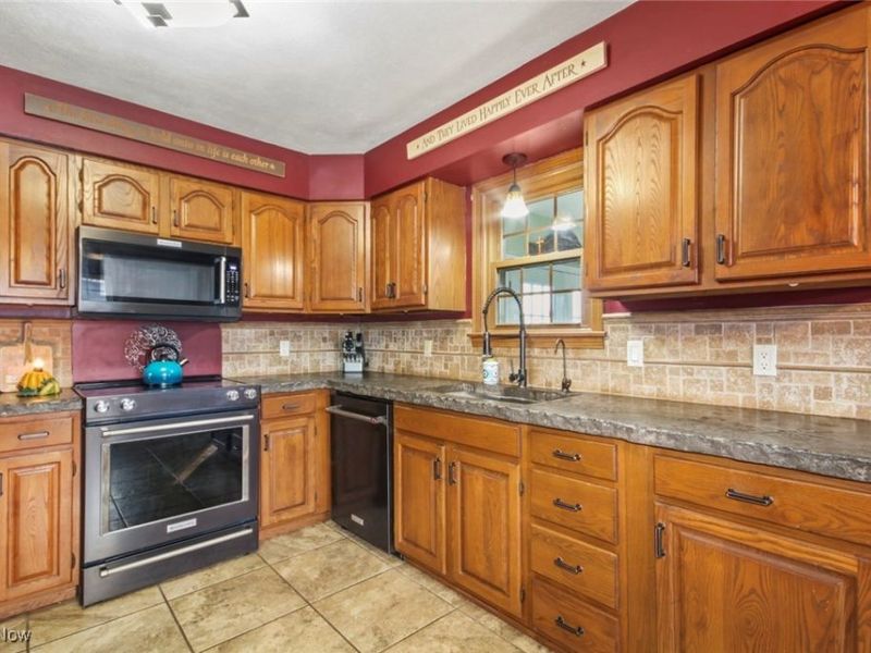 13835 N Palmyra Road, North Jackson, OH 44451 Photo 16