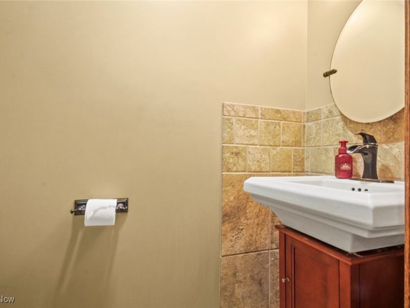 13835 N Palmyra Road, North Jackson, OH 44451 Photo 25