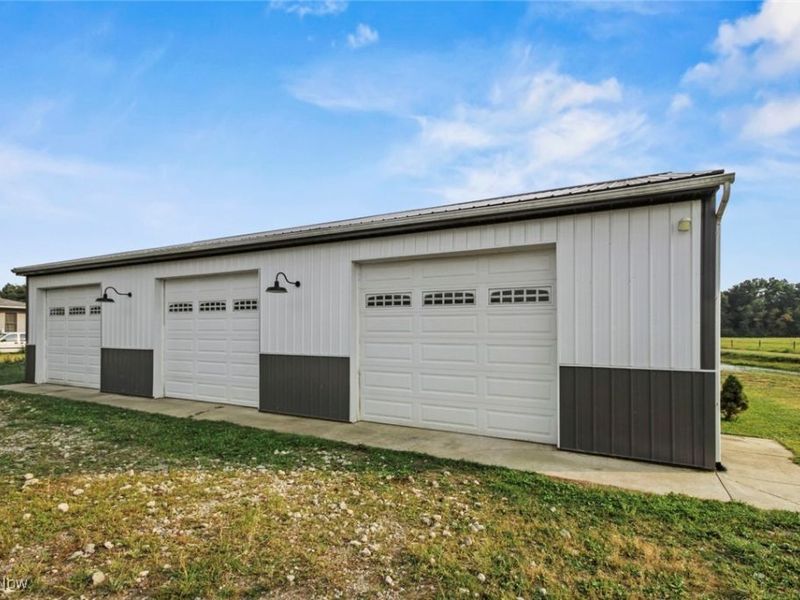 13835 N Palmyra Road, North Jackson, OH 44451 Photo 5