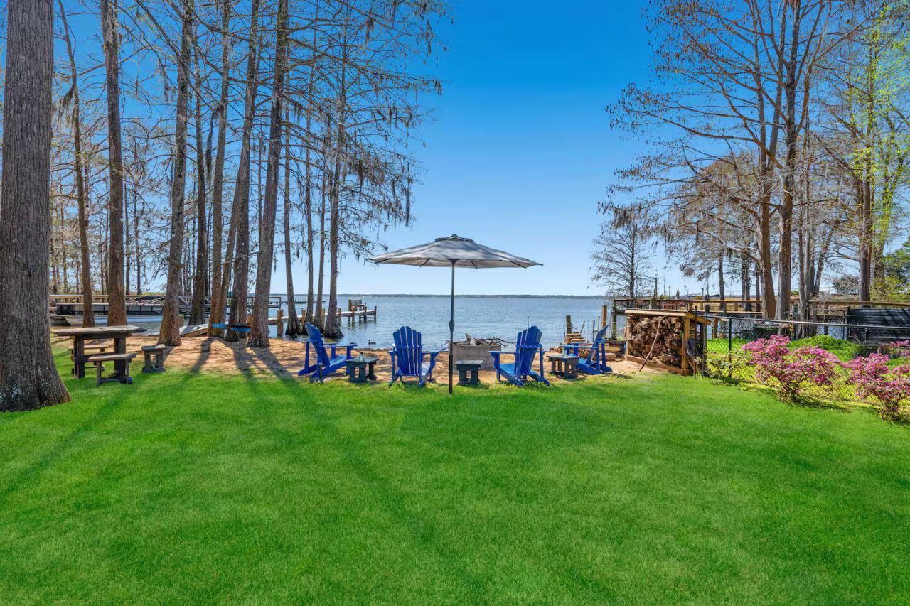 1129 Duboise Drive Photo 4