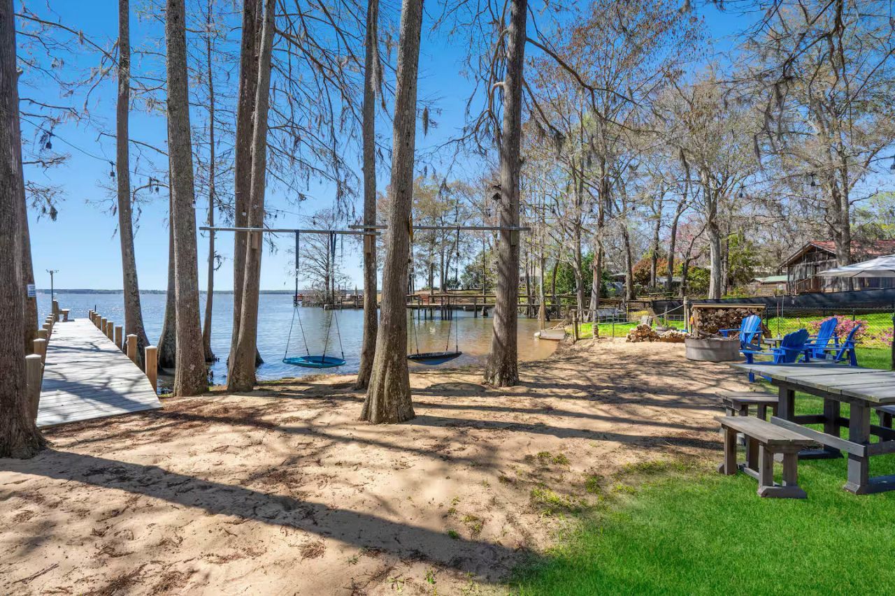 1129 Duboise Drive Photo 5