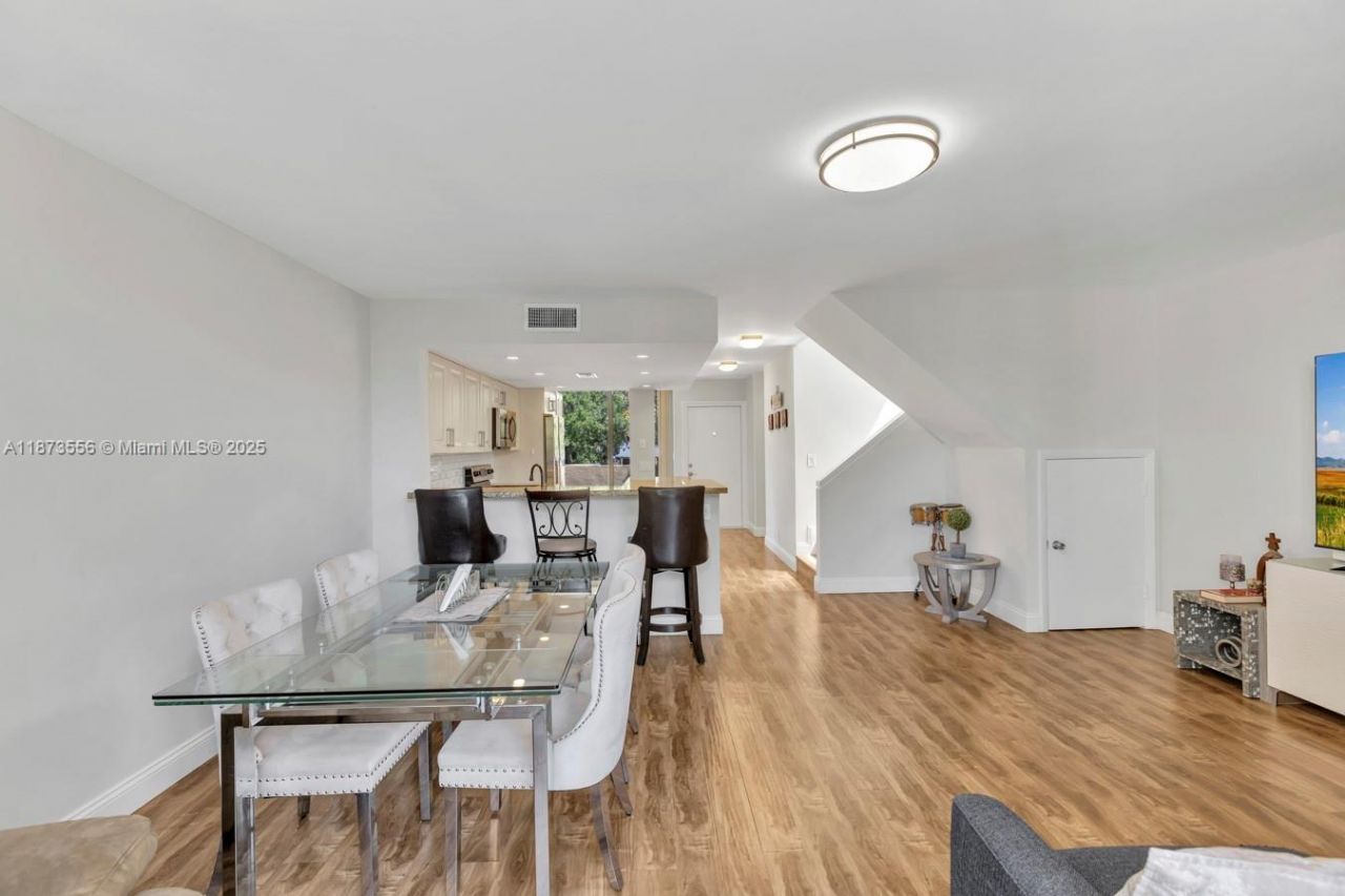 2921 SW 87th Ave, Unit 508, Davie, FL 33328 Photo