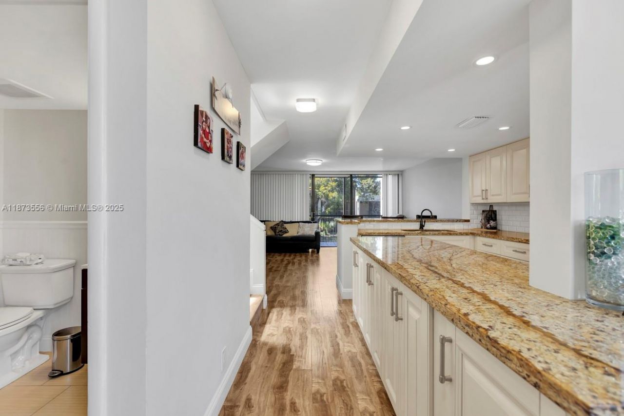 2921 SW 87th Ave, Unit 508, Davie, FL 33328 Photo