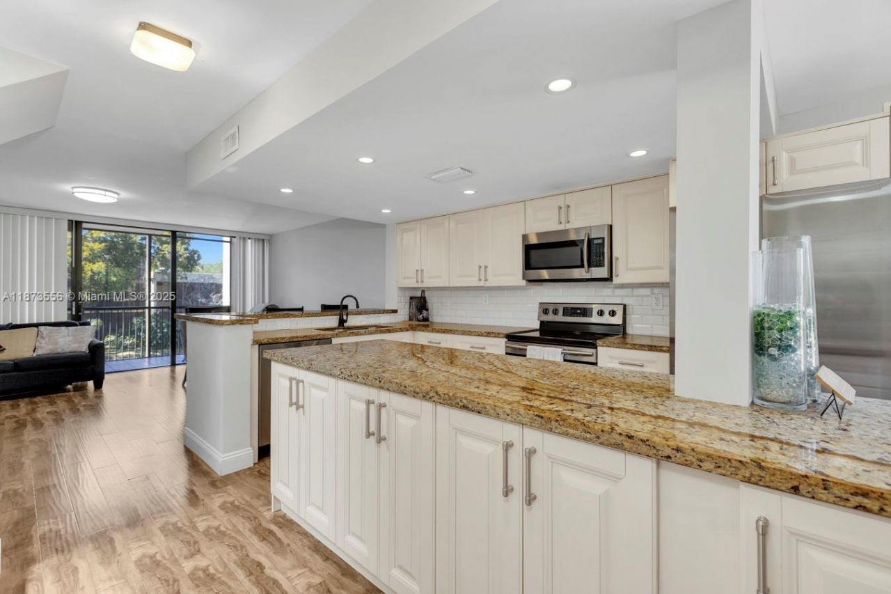 2921 SW 87th Ave, Unit 508, Davie, FL 33328 Photo