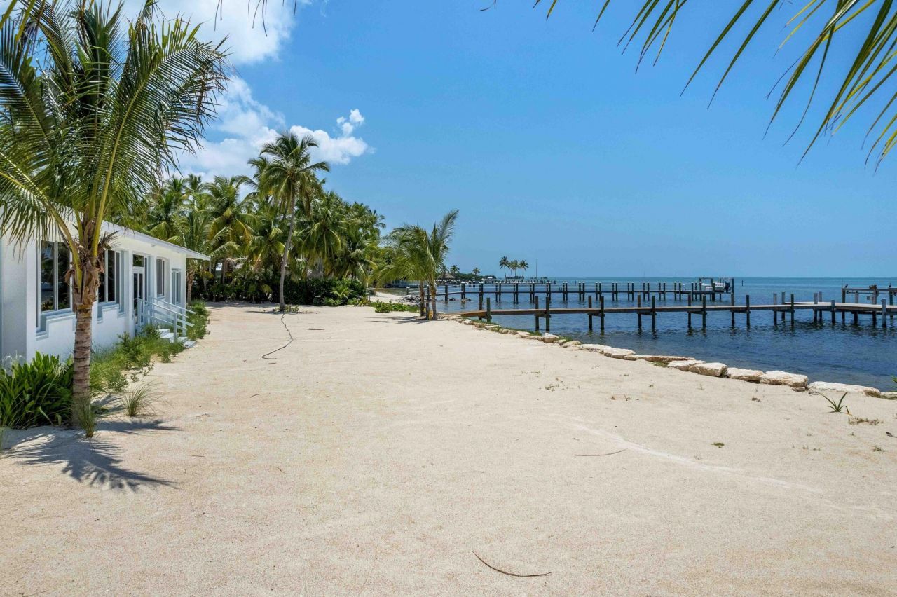 80201 Overseas Highway, Islamorada, FL 33036 Photo