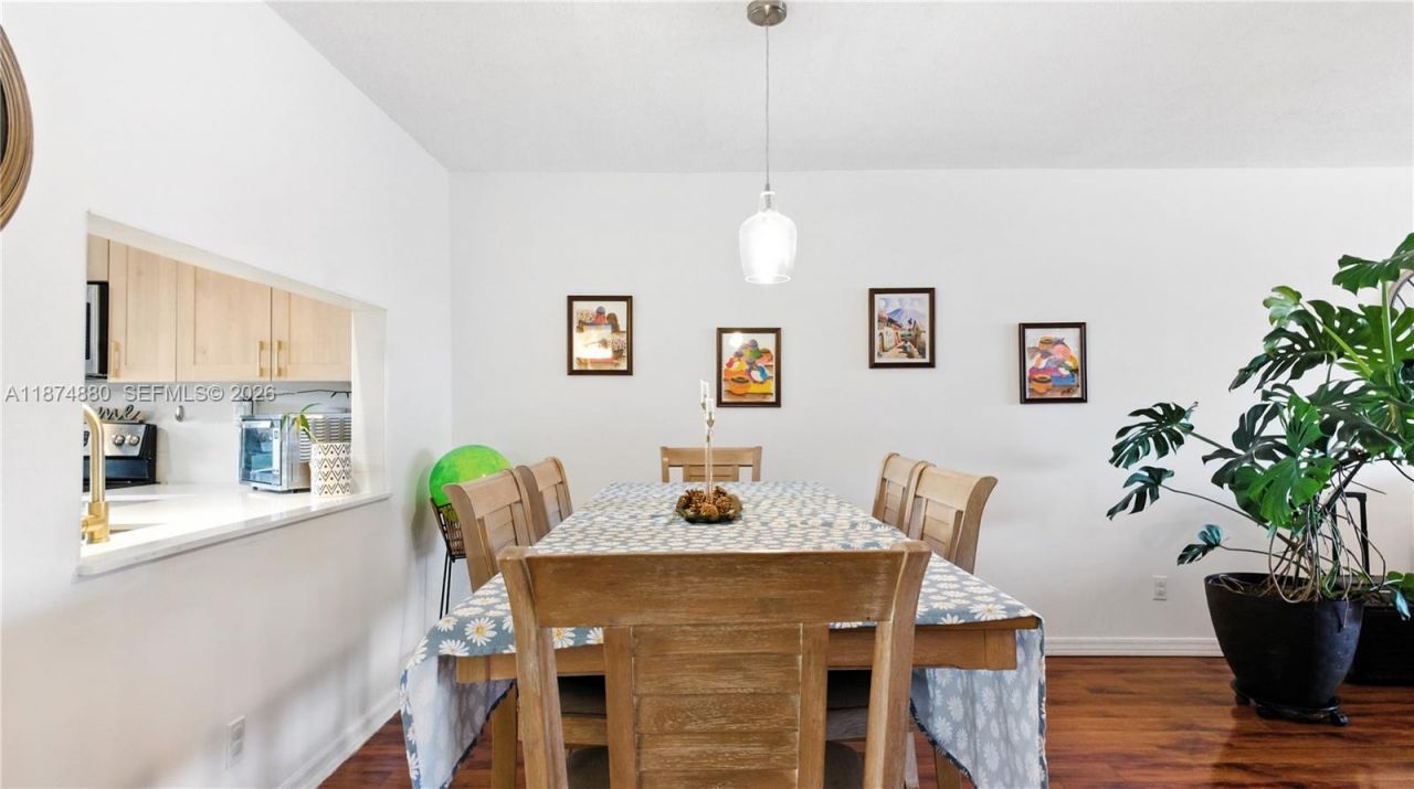 2705 NW 104th Ave, Unit 406, Sunrise, FL 33322 Photo