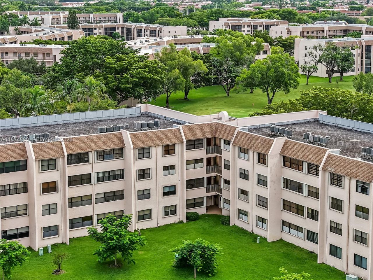 2705 NW 104th Ave, Unit 406, Sunrise, FL 33322 Photo