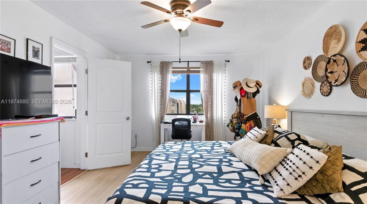 2705 NW 104th Ave, Unit 406, Sunrise, FL 33322 Photo