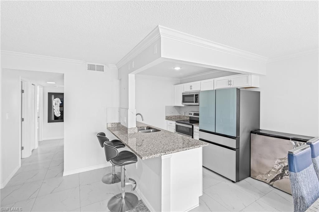 3225 E Riverside Dr, Fort Myers, FL 33916 Photo