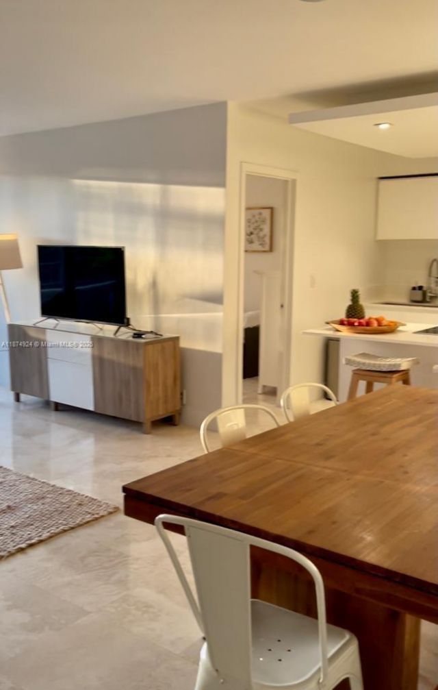 101 Crandon Blvd, Unit 381, Key Biscayne, FL 33149 Photo