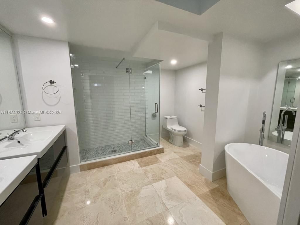 101 Crandon Blvd, Unit 381, Key Biscayne, FL 33149 Photo