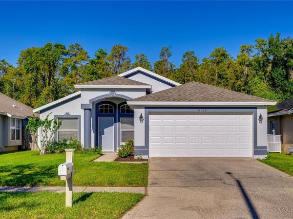 31308 WRENCREST DRIVE, WESLEY CHAPEL, FL 33543