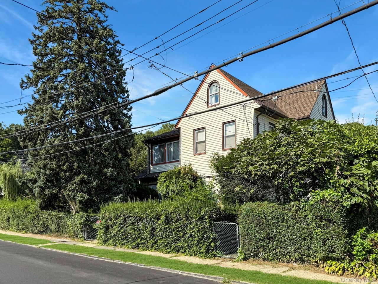 87 Brookside Avenue, Mount Vernon, NY 10553 Main Photo