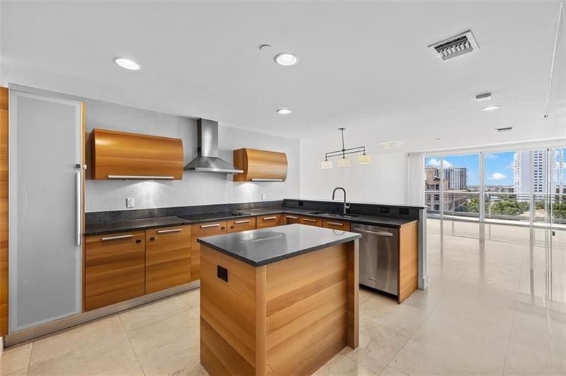 2950 NE 188th Street, Unit 510, Aventura, FL 33180 Photo