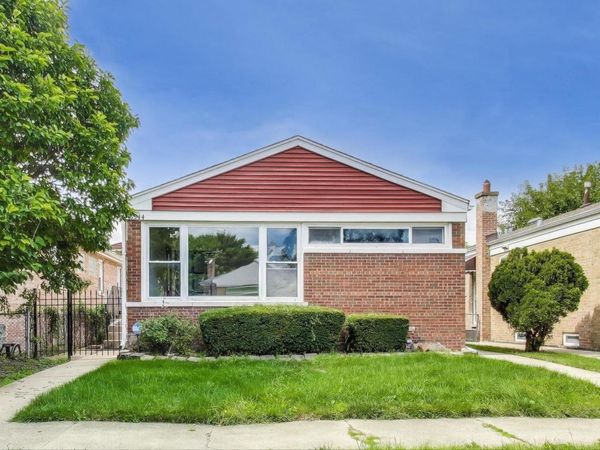 6544 N Albany Avenue, Chicago, IL 60645