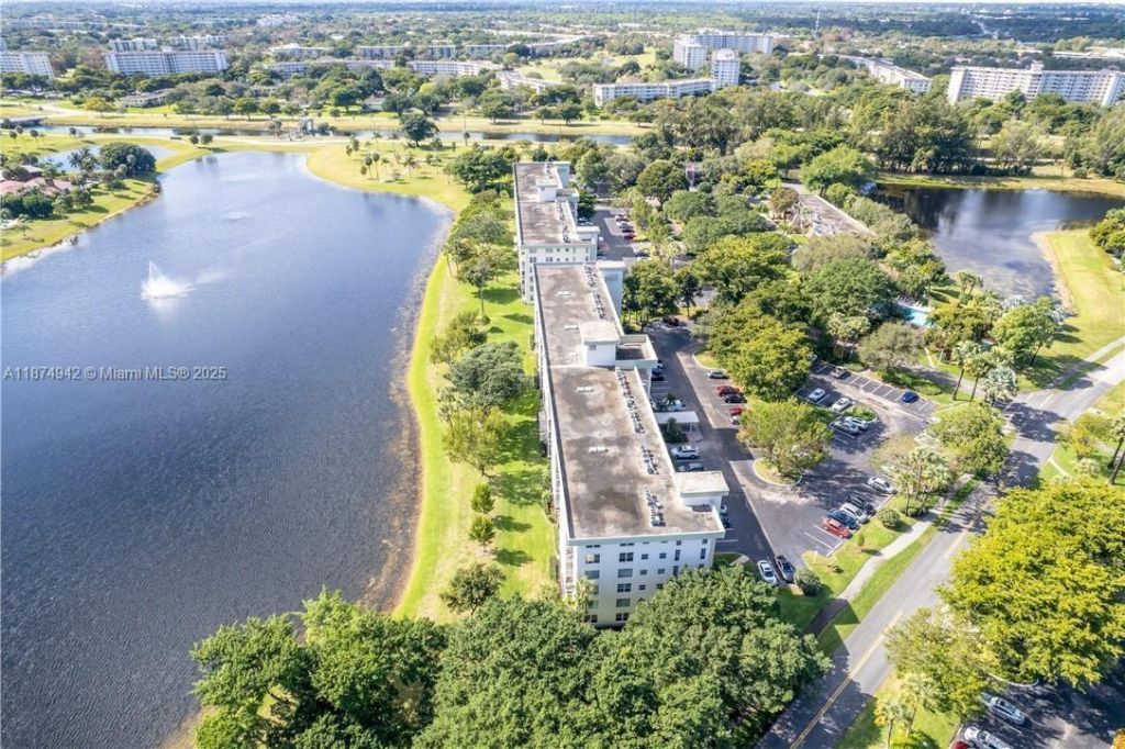 3100 N Course Ln, Unit 502, Pompano Beach, FL 33069 Photo