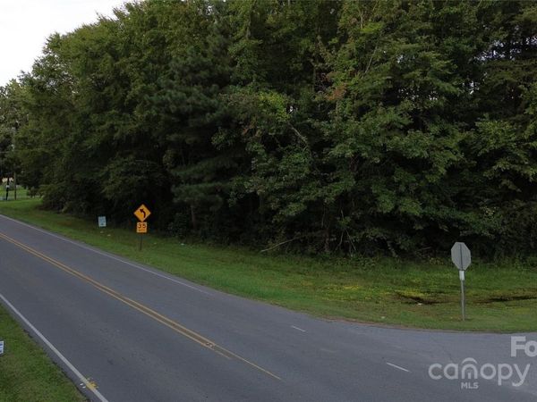 000 Hickory Grove Road, Mount Holly, NC 28120