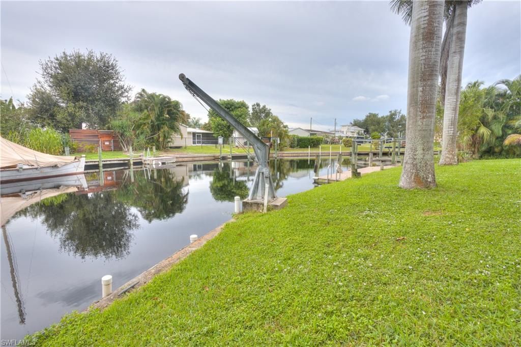 1358 Sunrise Dr, North Fort Myers, FL 33917 Photo