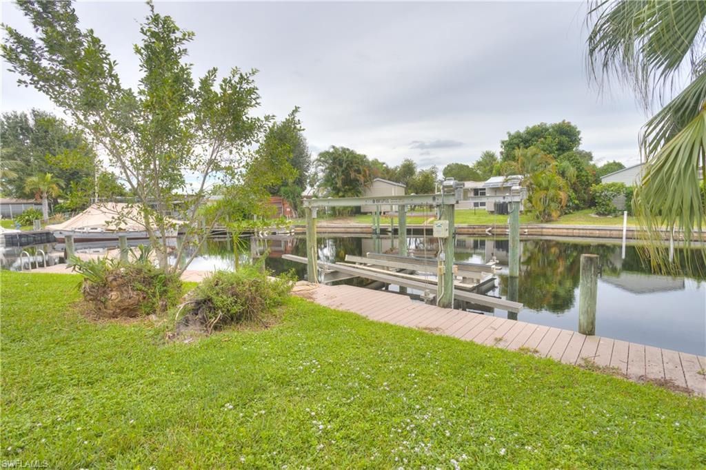 1358 Sunrise Dr, North Fort Myers, FL 33917 Photo